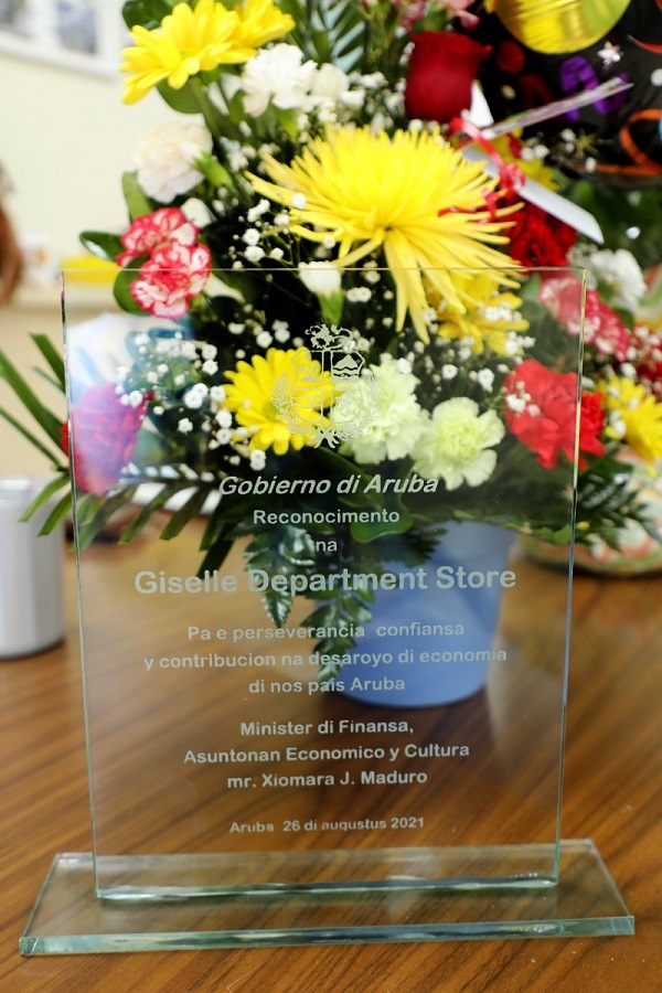 Giselle DS 40 ana 06