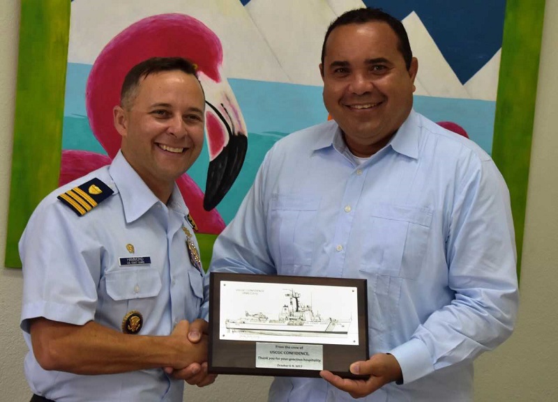 COAST GUARD PROMÉ BISHITA NA BONEIRU