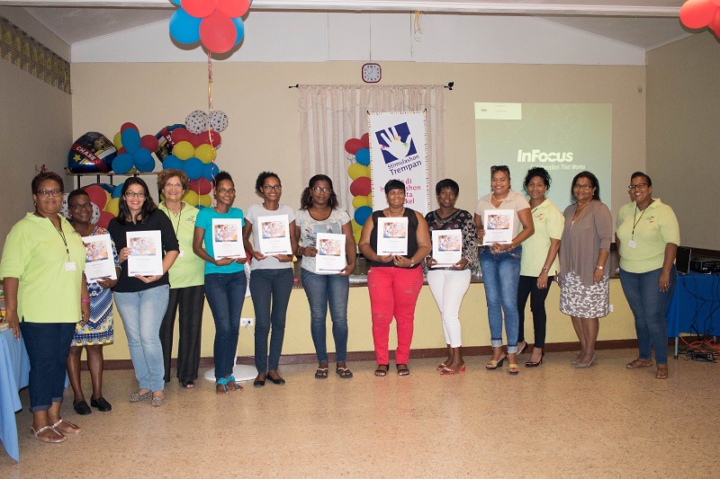 Grupo di pabou luna oktober