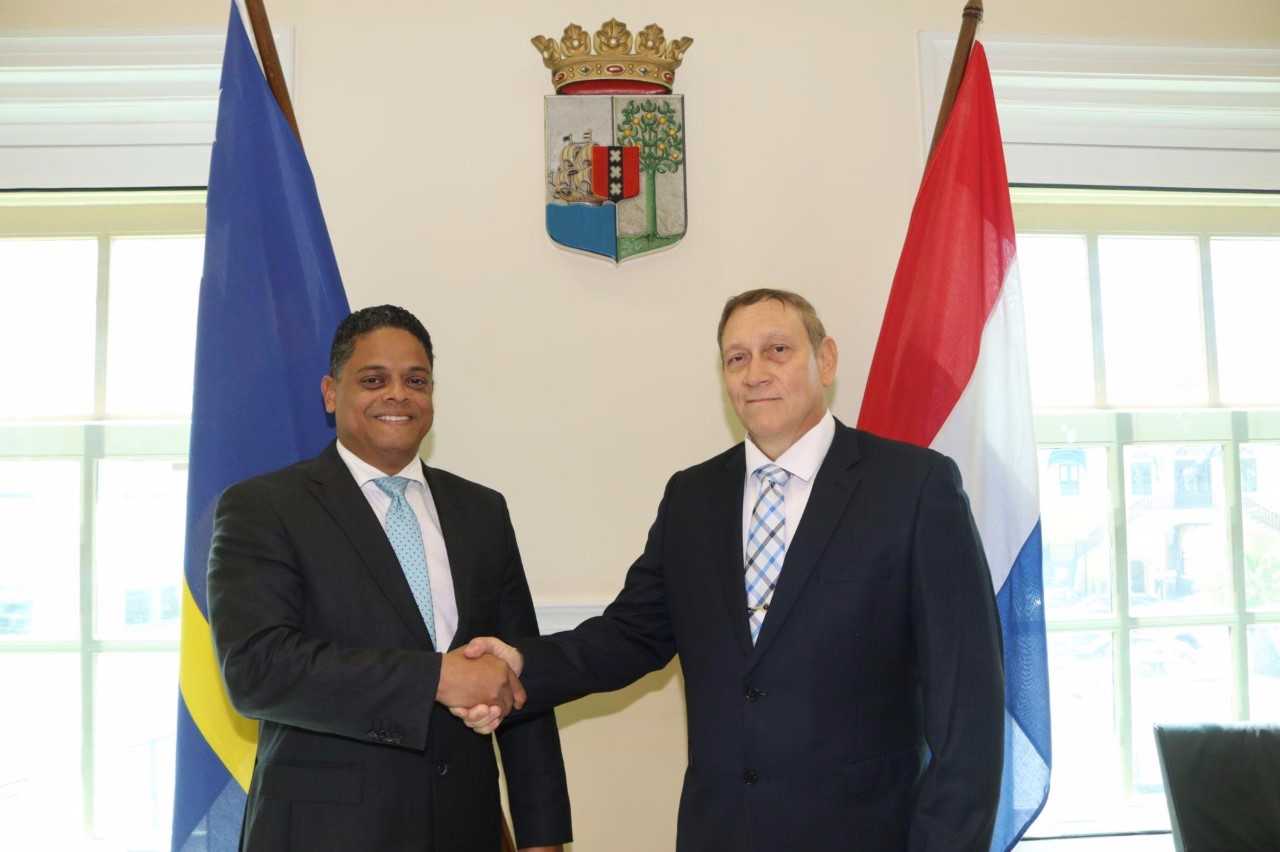 Bishita di kortesia Consul General Surnam serka Prome Minister