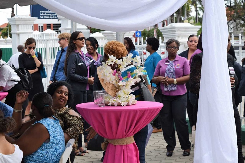 318 ámtenar a huramentá. Parti di esfuerso pa kombatí korupshon 01