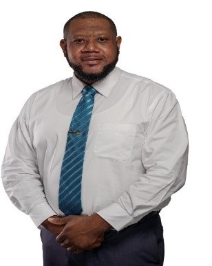 sr. Jonathan Seymor Trabou pa korsou