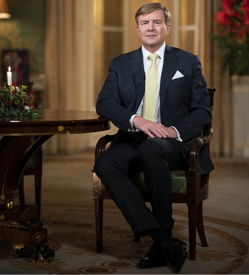 kersttoespraak 2018 koning willem alexander staand