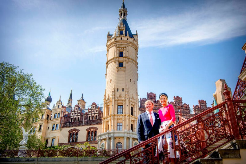 schloss schwerin bezoek mecklenburg voor pommeren koning en koningin