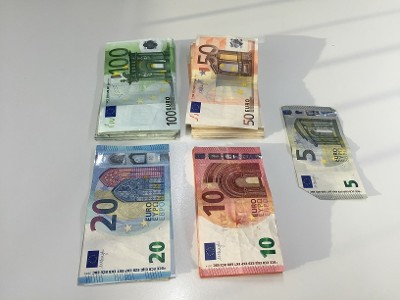 geld klein